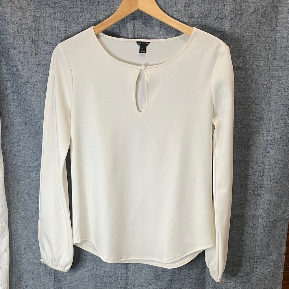 Ann Taylor Cream Keyhole Blouse